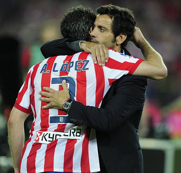 男篮用人争 男篮用人争