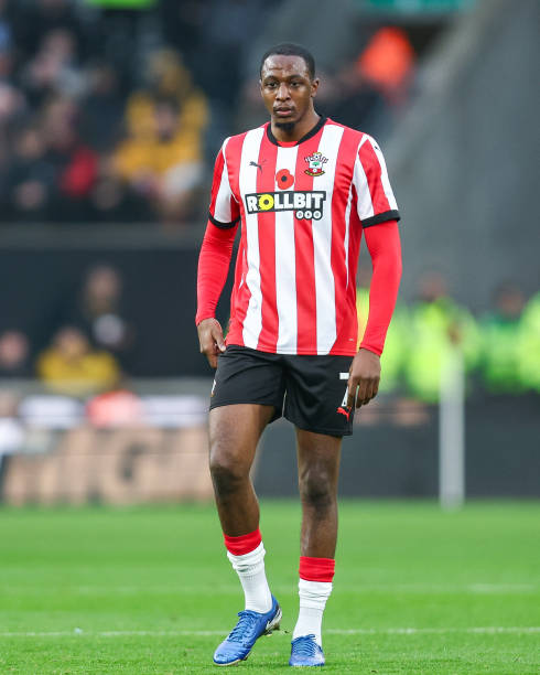 续展现她的 续展现她的