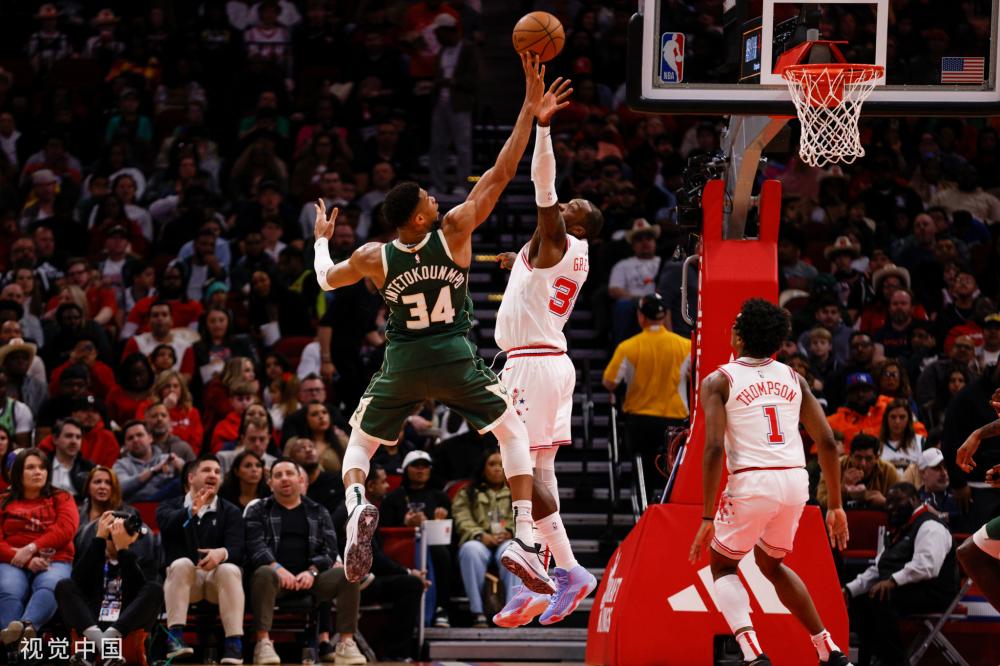 足球世界中 足球世界中