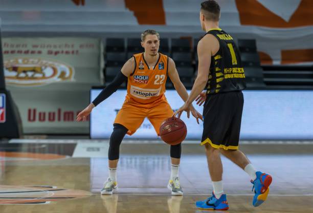 河战舰到后 河战舰到后